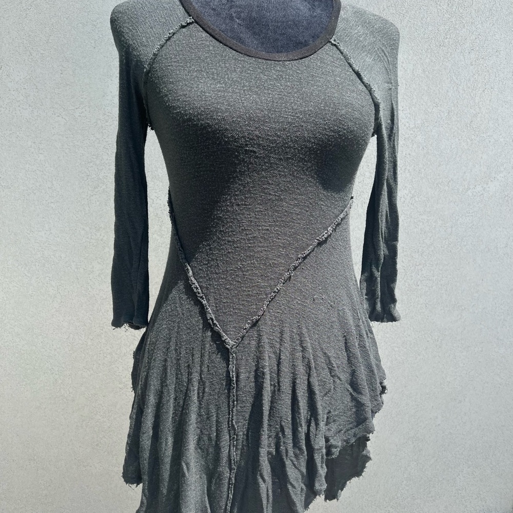 Free people XS Intimately, gray top. Extra soft. Can be used with jeans or as PJ